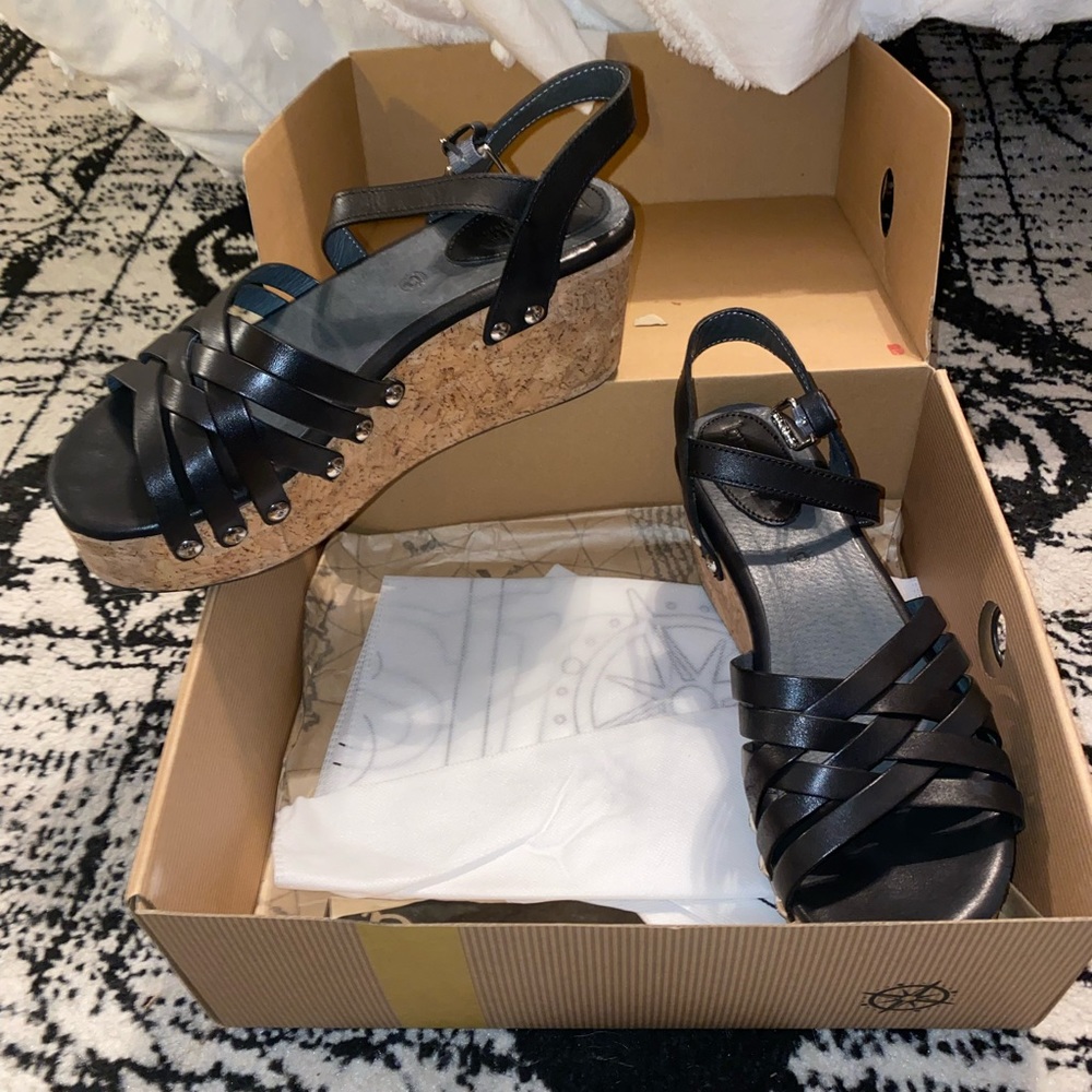 Bussola wedges
